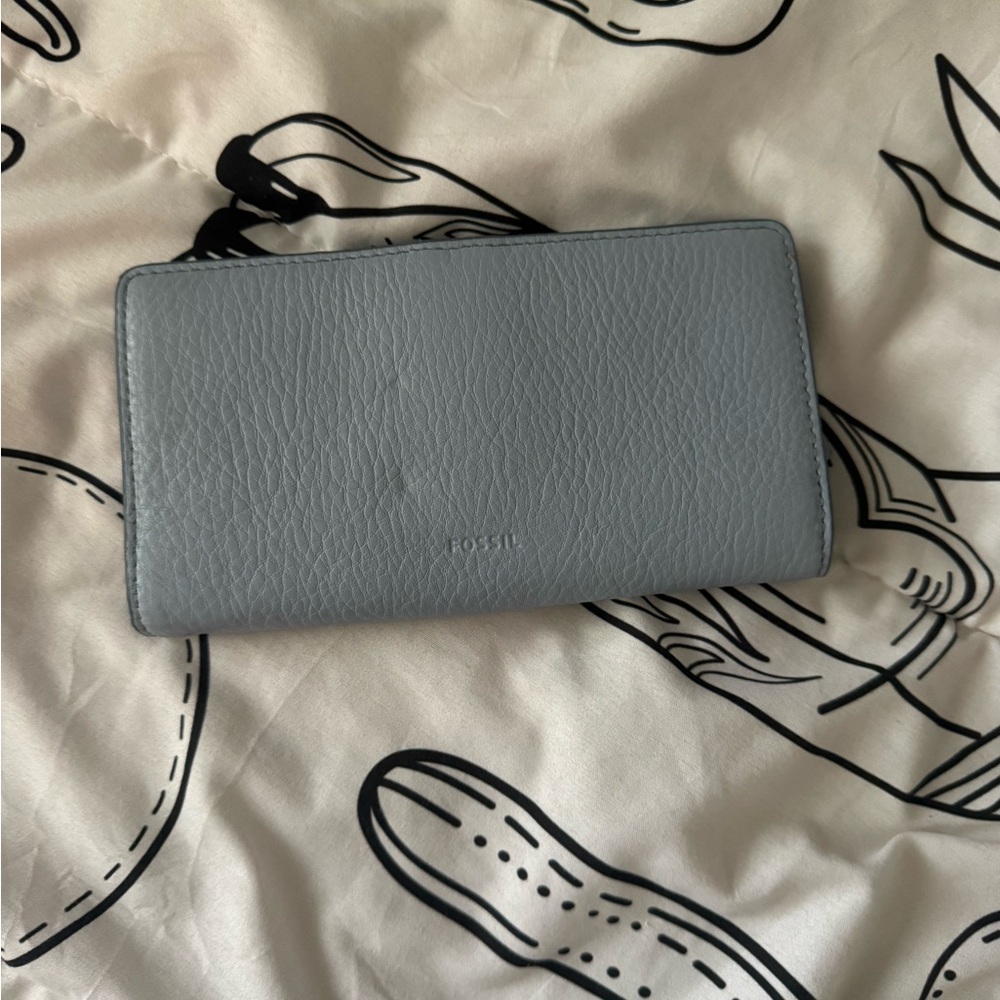 NWT Fossil Blue Leather Bifold Wallet - Picture 2 of 7